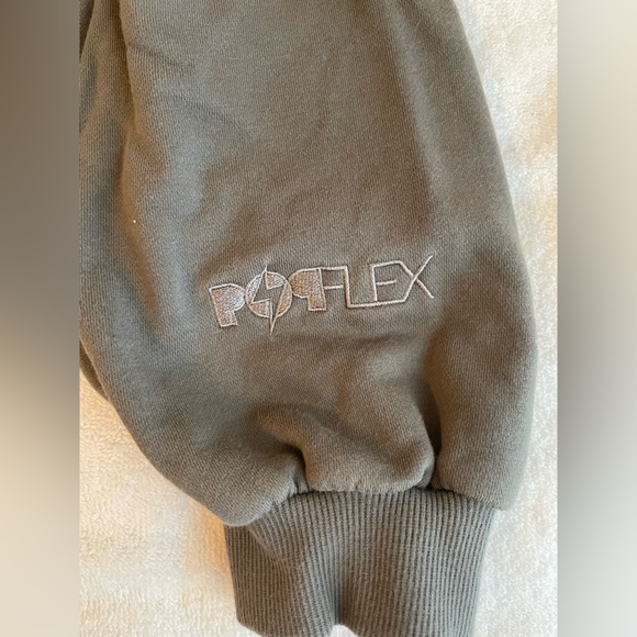 Popflex Pullover Cloud Hoodie - Picture 3 of 8